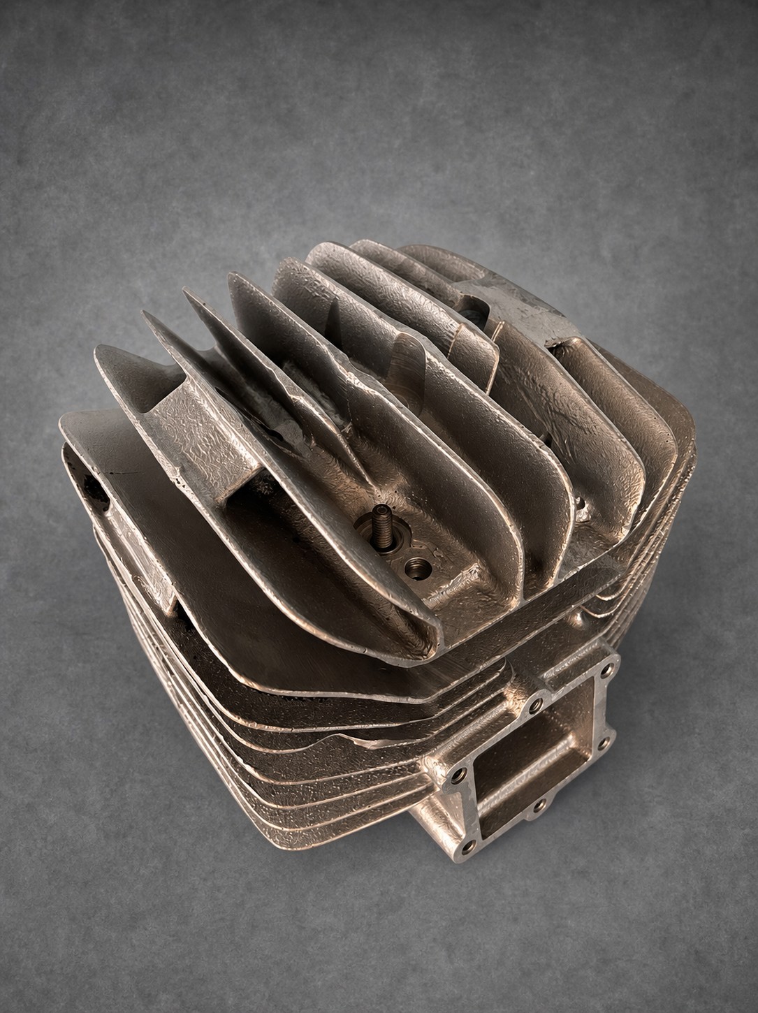 Angled overhead view of a vapour-blasted finned cylinder and head